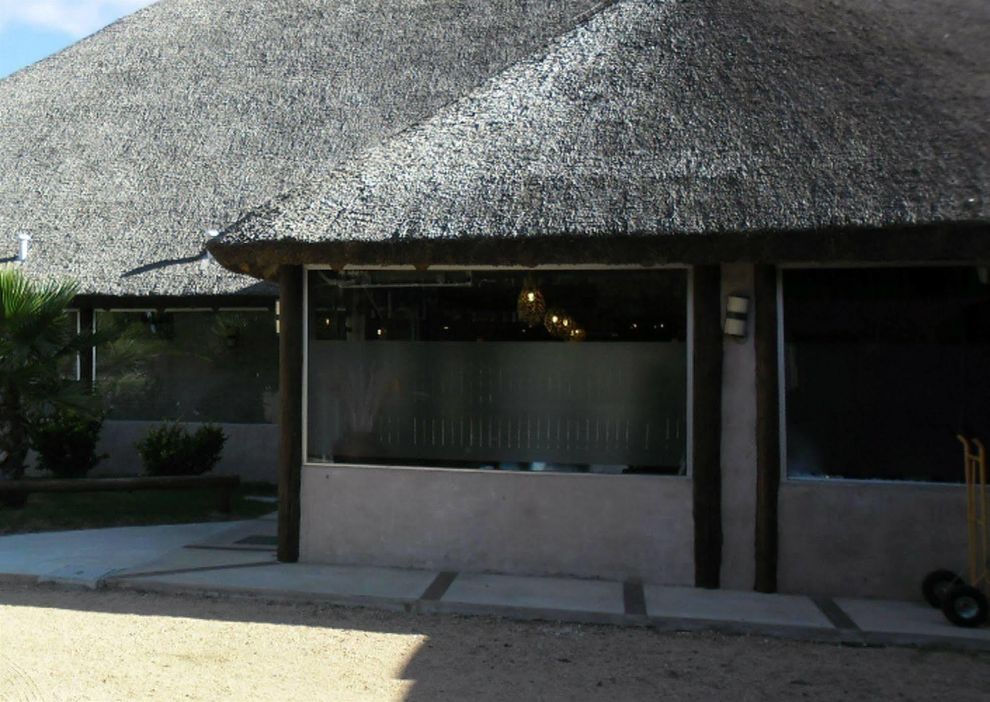 Punta Del Este Arenas Hotel Chihuahua Zewnętrze zdjęcie