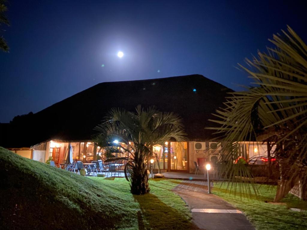Punta Del Este Arenas Hotel Chihuahua Zewnętrze zdjęcie